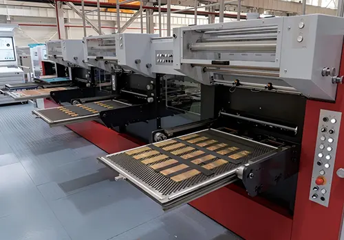 Die-Cutting / Foil Stamping Station